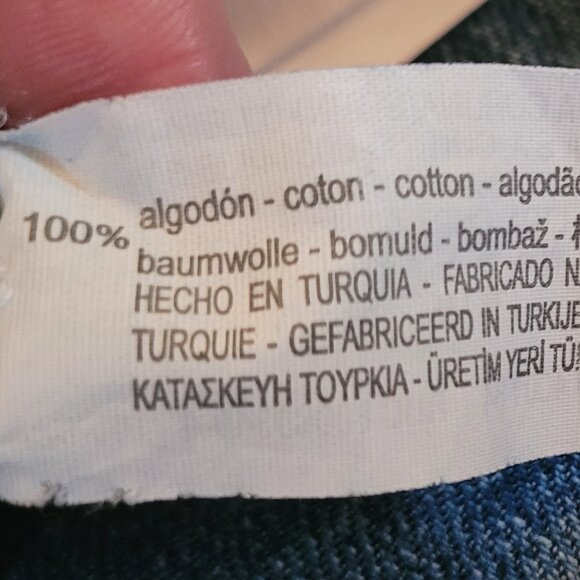 ✨NWT✨ ZARA trf High-Waist Distressed Jeans - Lace/Rhinestones/Pearls - Picture 16 of 16